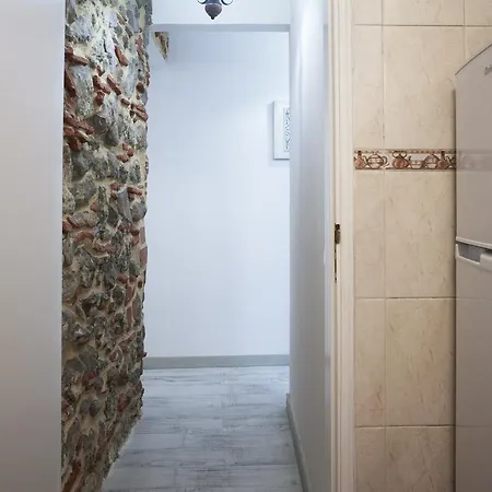 Апартаменты The Garden - Charming 1 Bedroom In Graca